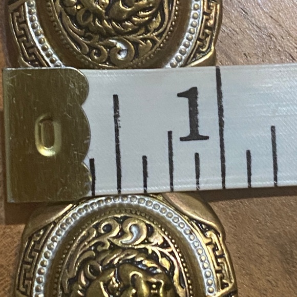 Vintage damascene Toledo ware lions head metal bracelet - Picture 12 of 16